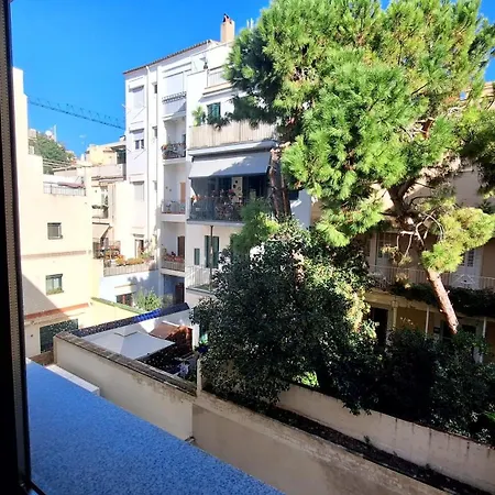 Deluxe Alojamento de Acomodação e Pequeno-almoço Sitges